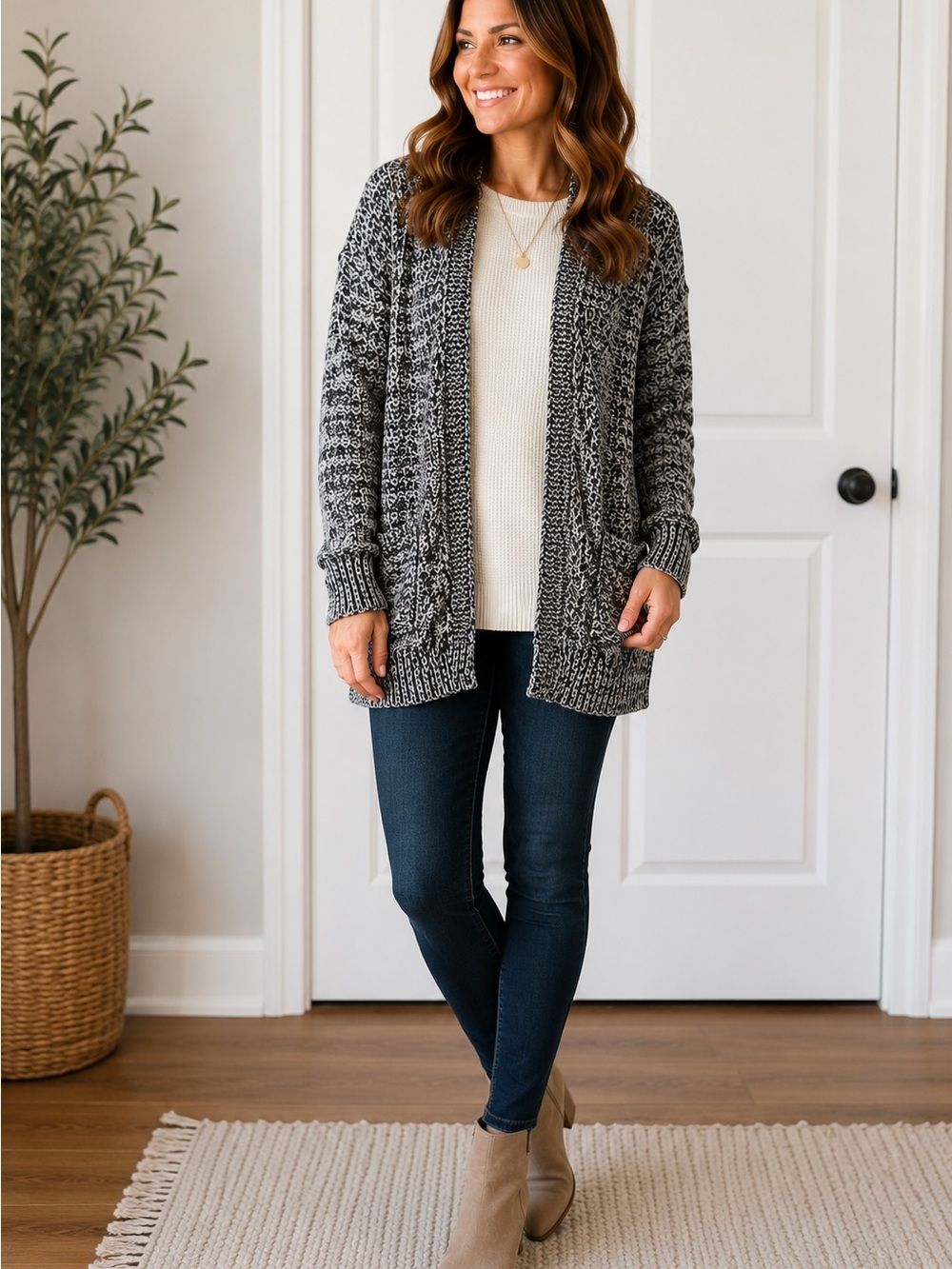 Cozy Open-Front Knit Cardigan - Black & White